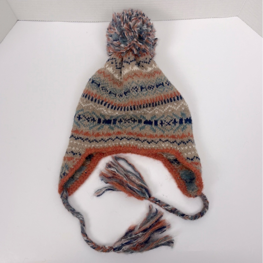 Classic Alpaca 89% alpaca knit tassel ear flap pompom hat, OS.